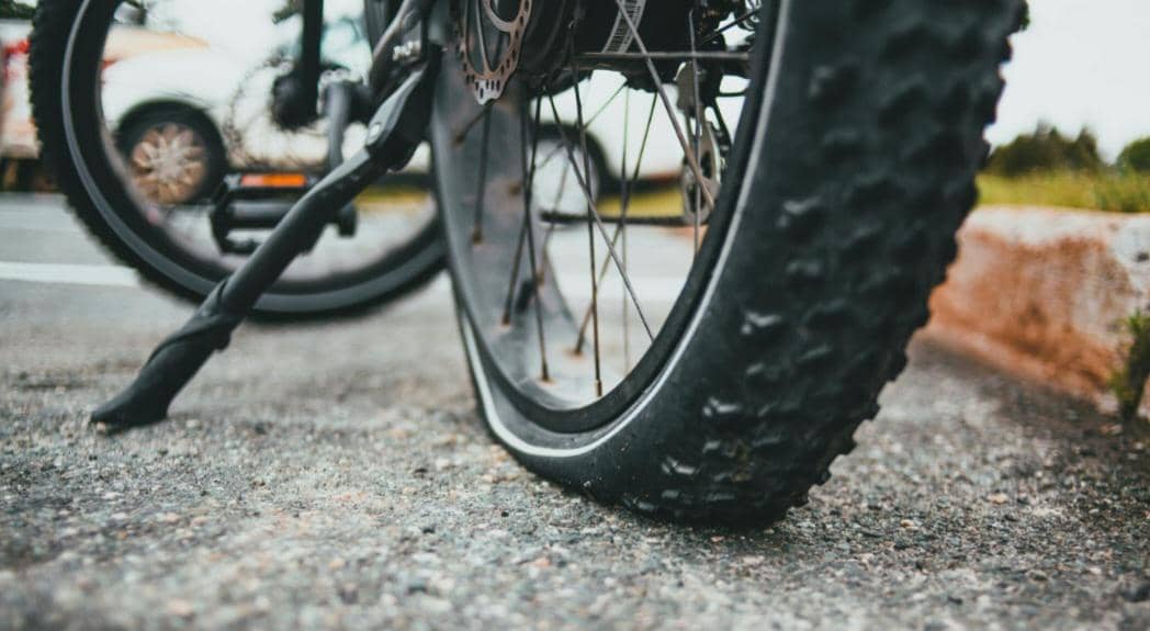4 Penyebab Sepele Ban Motor Sering Bocor, padahal Jarang Dipakai!