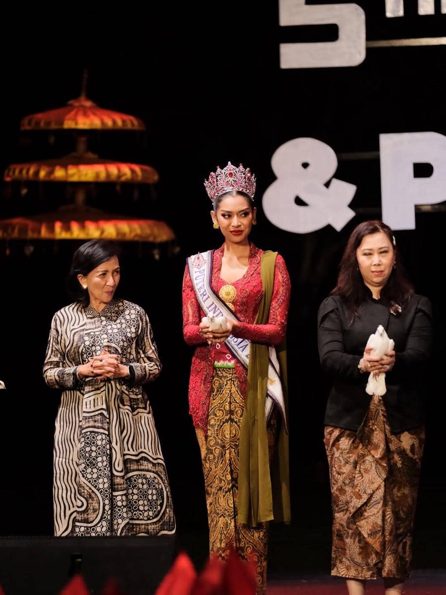 Potret Top 4 Puteri Indonesia 2026 di Borobudur Peace & Prosperity Festival 2026