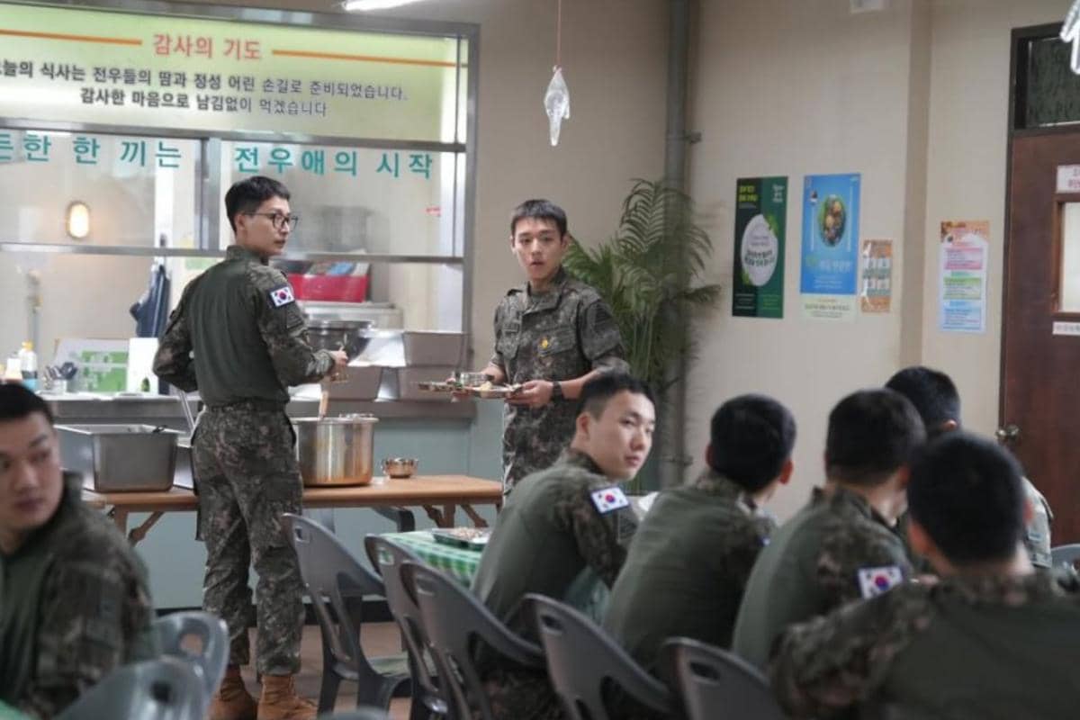 Still cuts The Legend Of Kitchen Soldier 
