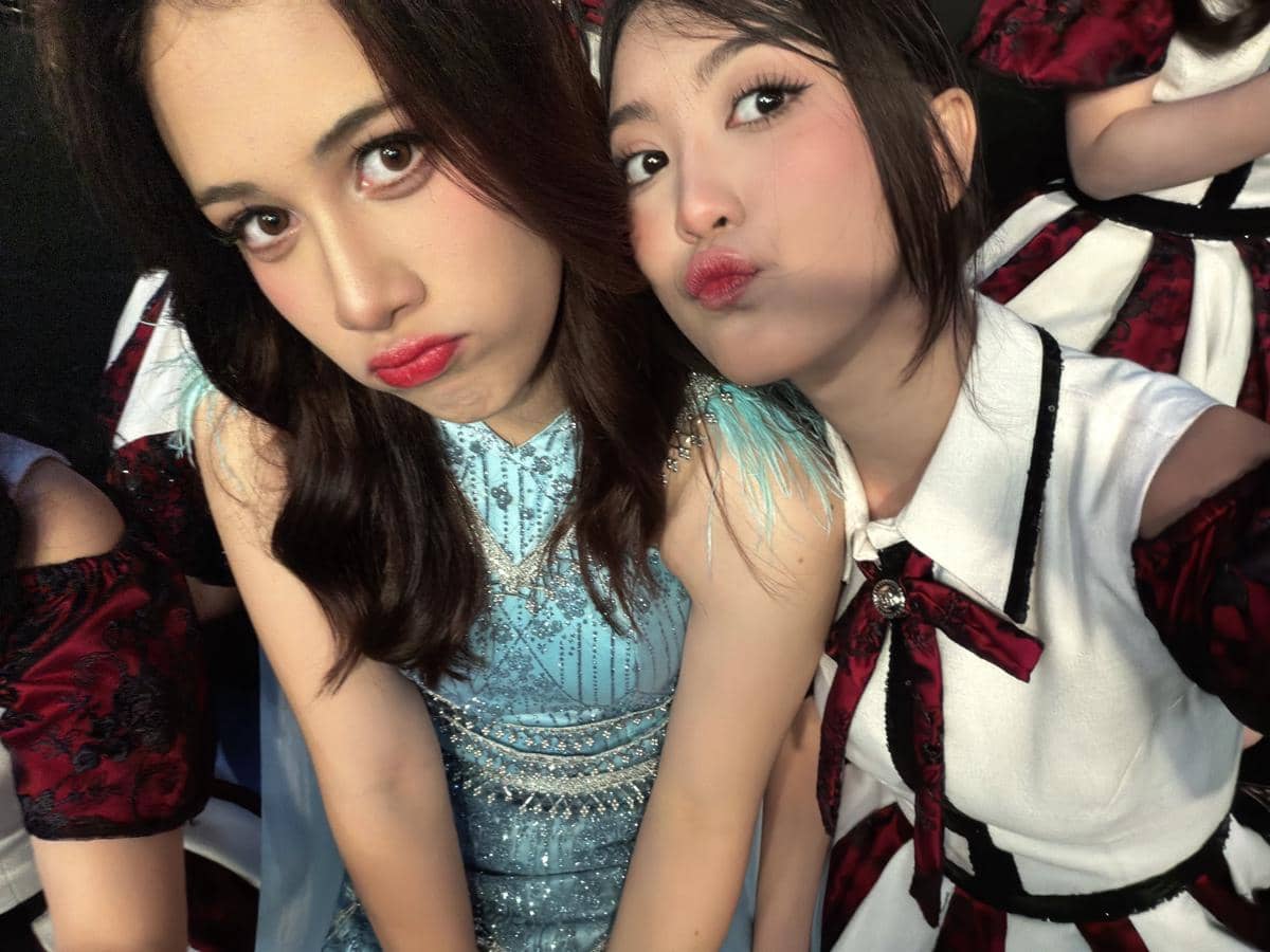 Chelsea Davina dan Greesel JKT48