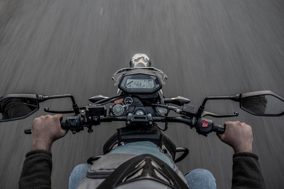 ilustrasi setang motor