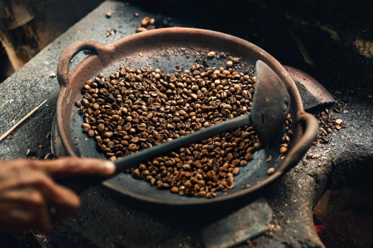 ilustrasi pemanggangan biji kopi