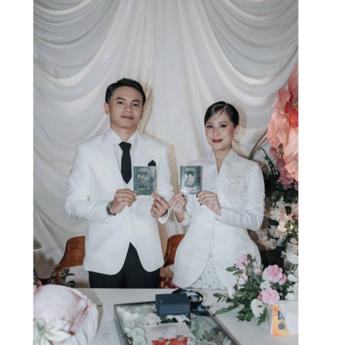 Gaya dan dekorasi nikah Zara Adhisty