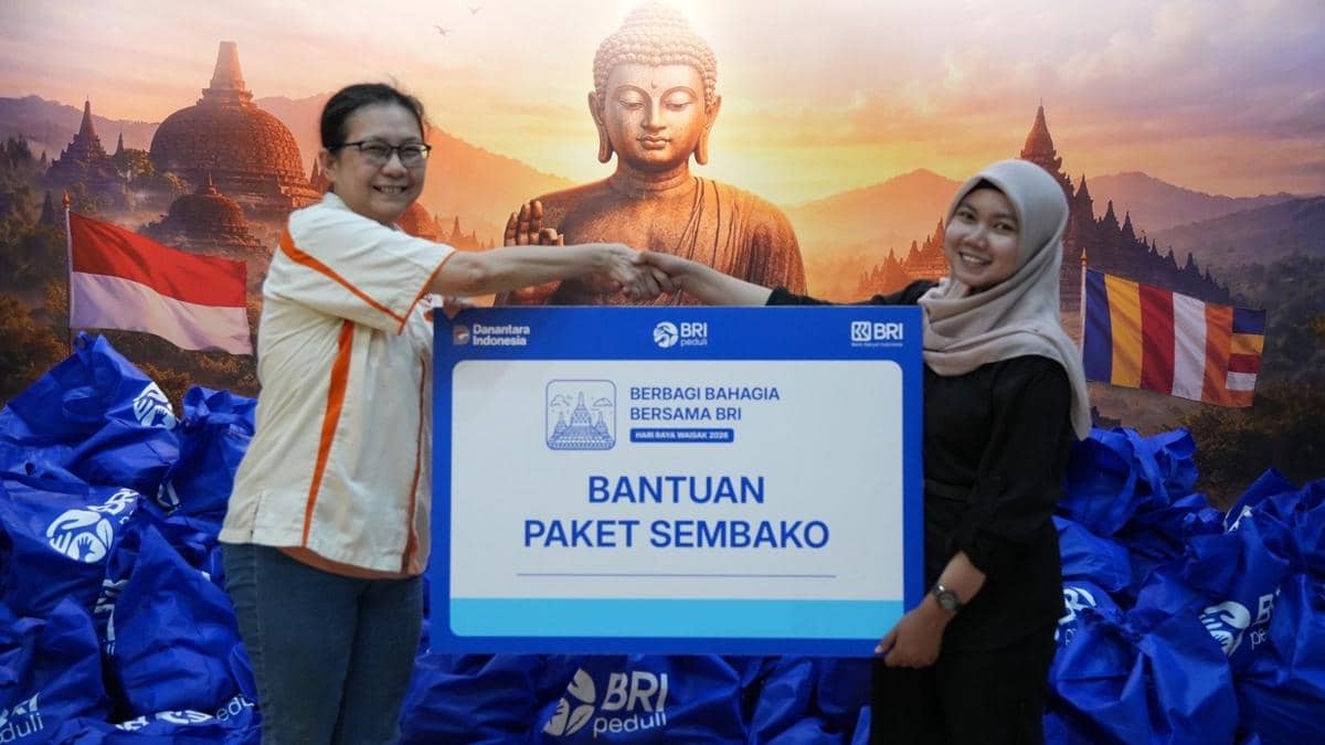 Peringati Hari Raya Waisak, BRI Salurkan Bantuan 1.000 Paket Sembako