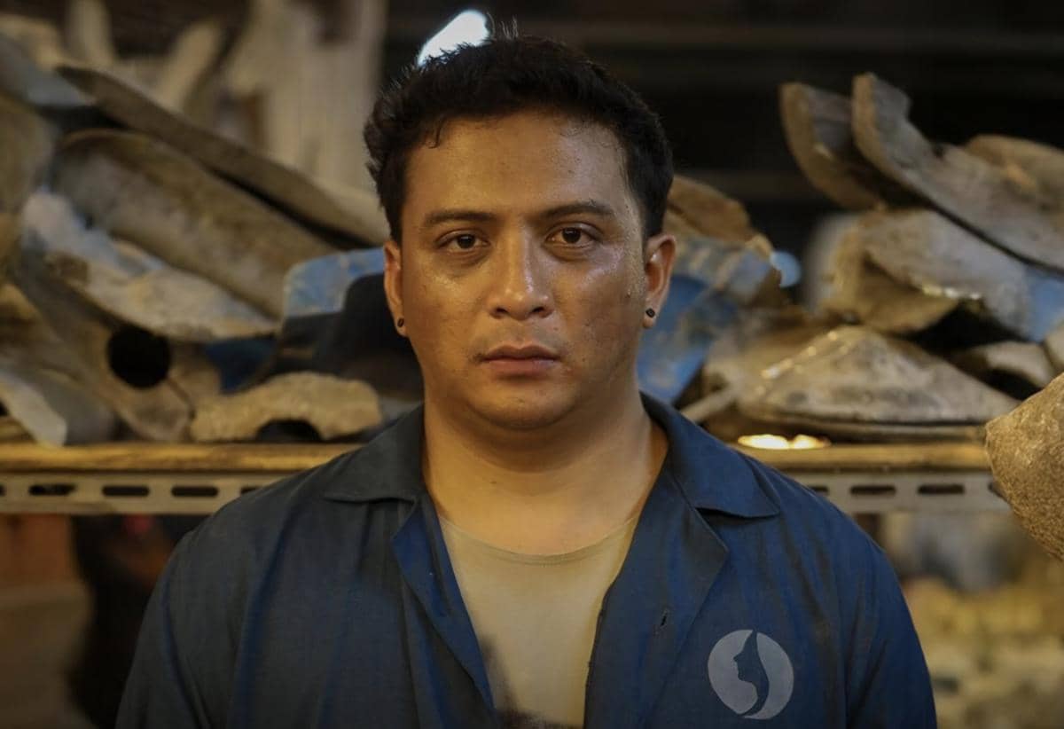 4 Film Dibintangi Sal Priadi, Terbaru Monster Pabrik Rambut!
