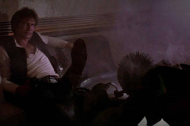 cuplikan Han menembak Greedo dalam Star Wars Episode IV: A New Hope
