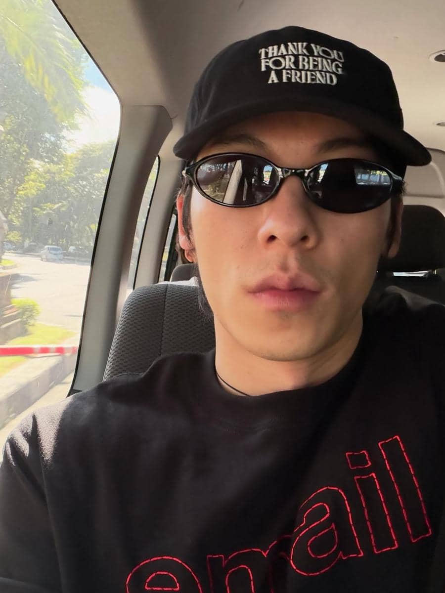 potret liburan Greg Hsu di Bali