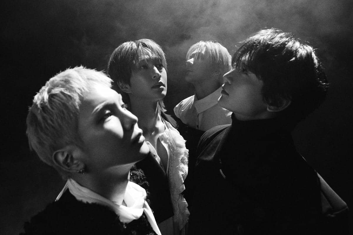 SHINee.