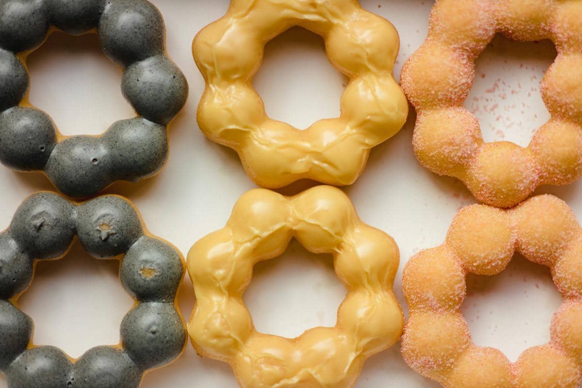 ilustrasi donat pon de ring 