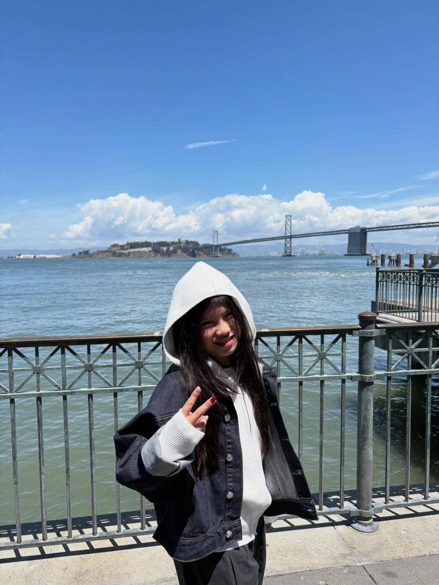 Ririn Ekawati dan kedua anaknya hangout di San Fransisco