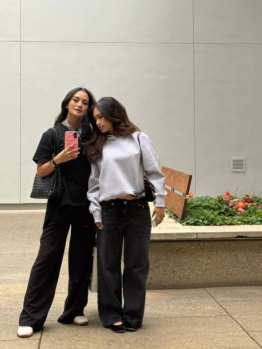 Ririn Ekawati dan kedua anaknya hangout di San Fransisco
