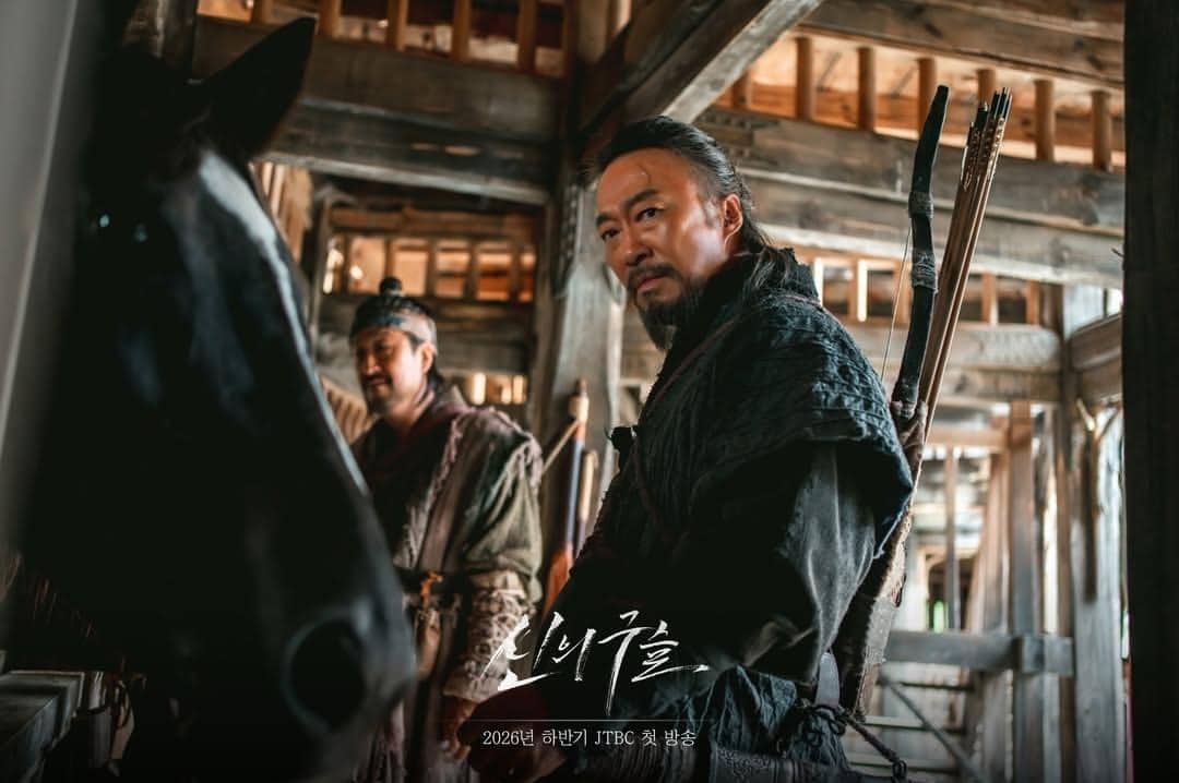 Lee Sung Min di drama The Sacred Jewel