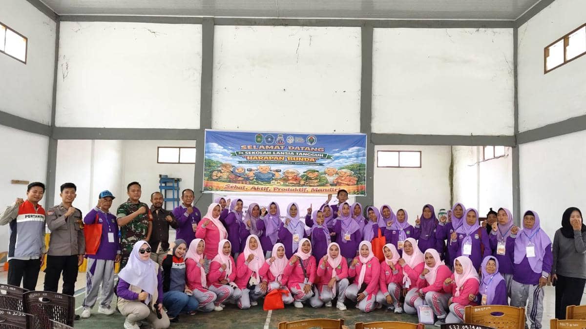 Layanan kesehatan gratis di Desa Pangkul, Kecamatan Cambai, Prabumulih (Dok. PT Pertamina Gas)