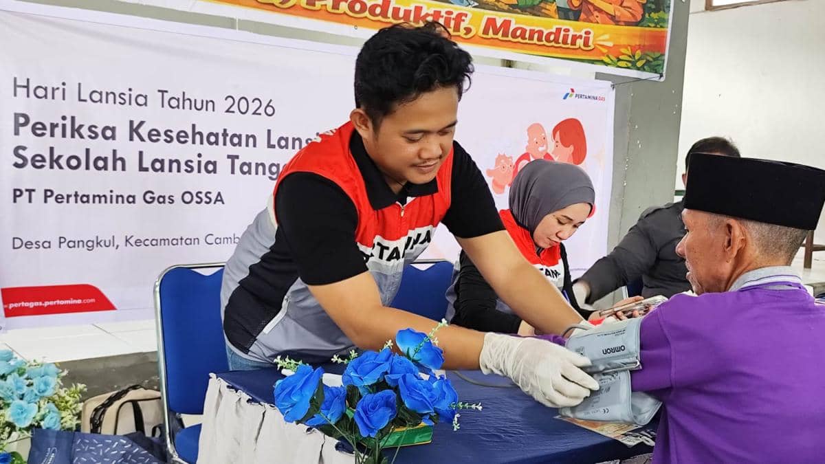 Layanan kesehatan gratis di Desa Pangkul, Kecamatan Cambai, Prabumulih (Dok. PT Pertamina Gas)