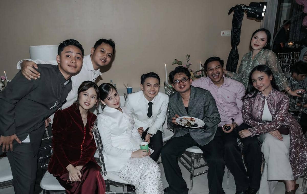 7 Potret Seleb di Pernikahan Adhisty Zara dan Tsaqib, Sederhana tapi Ramai