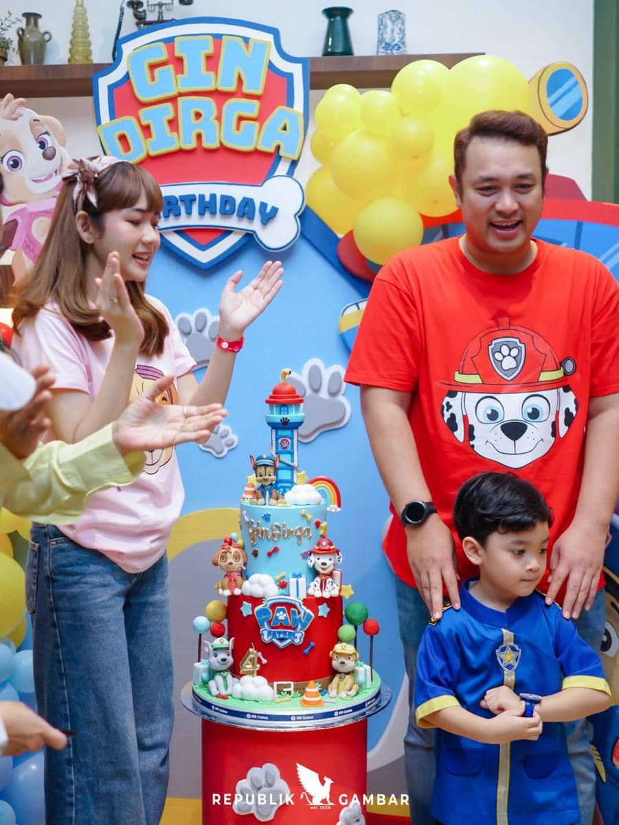 Ulang tahun anak Gilang Dirga