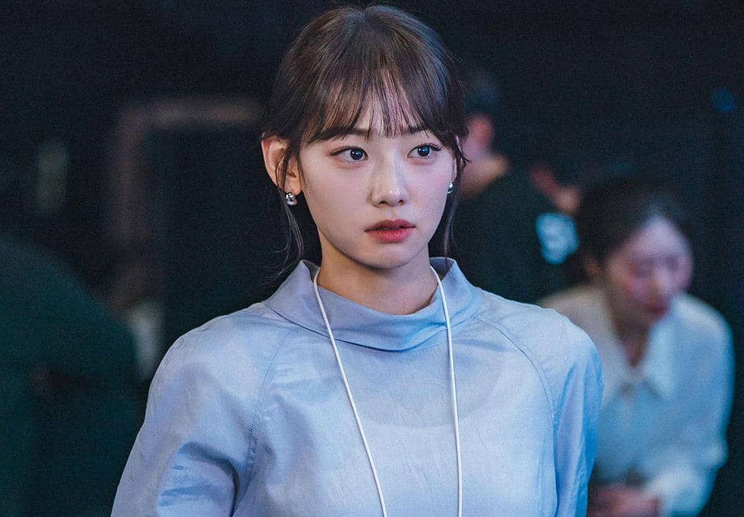 5 Tekanan Kantor yang Digambarkan di See You at Work Tomorrow
