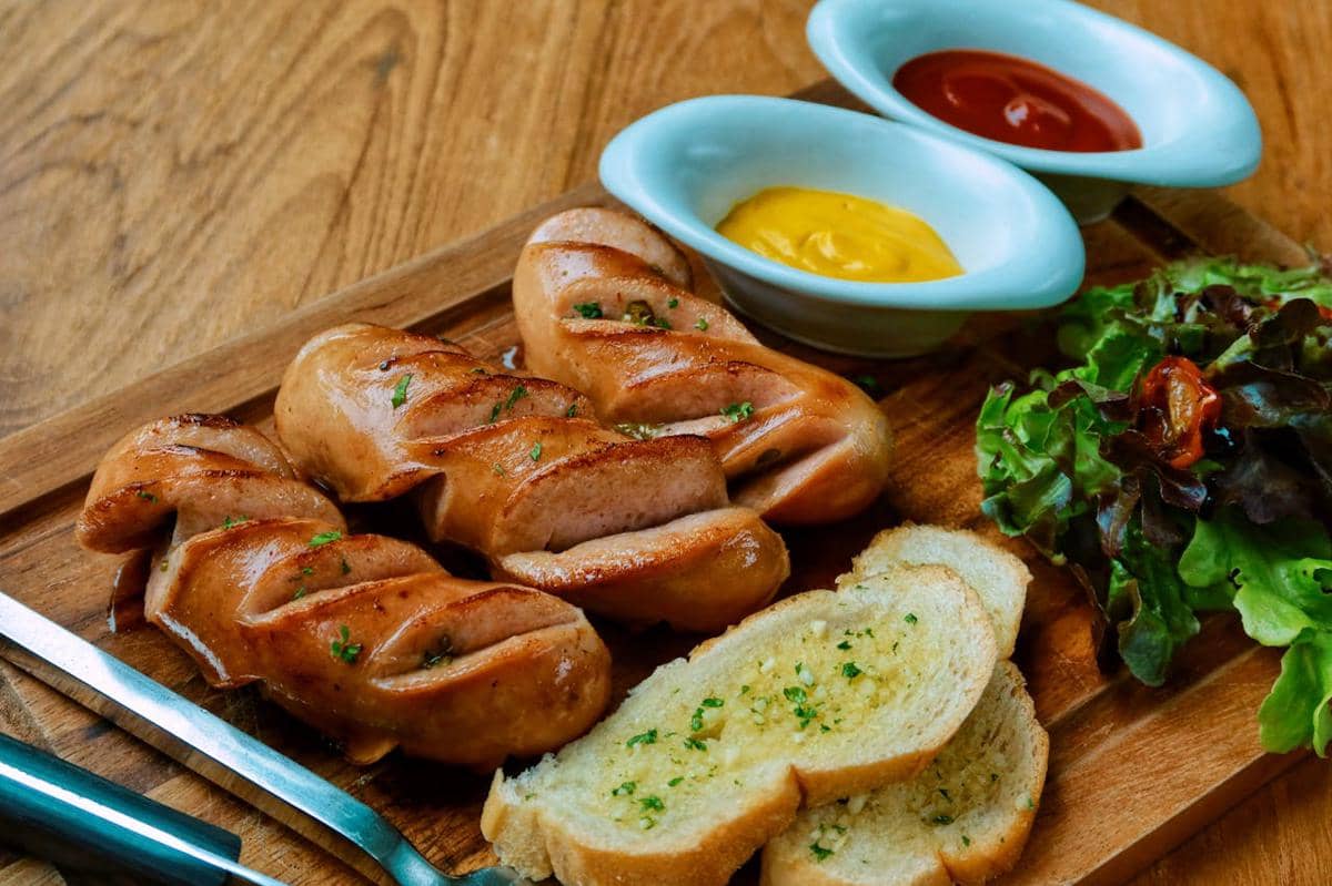 Resep Sosis Panggang Saus BBQ, Camilan Saat Kumpul Keluarga