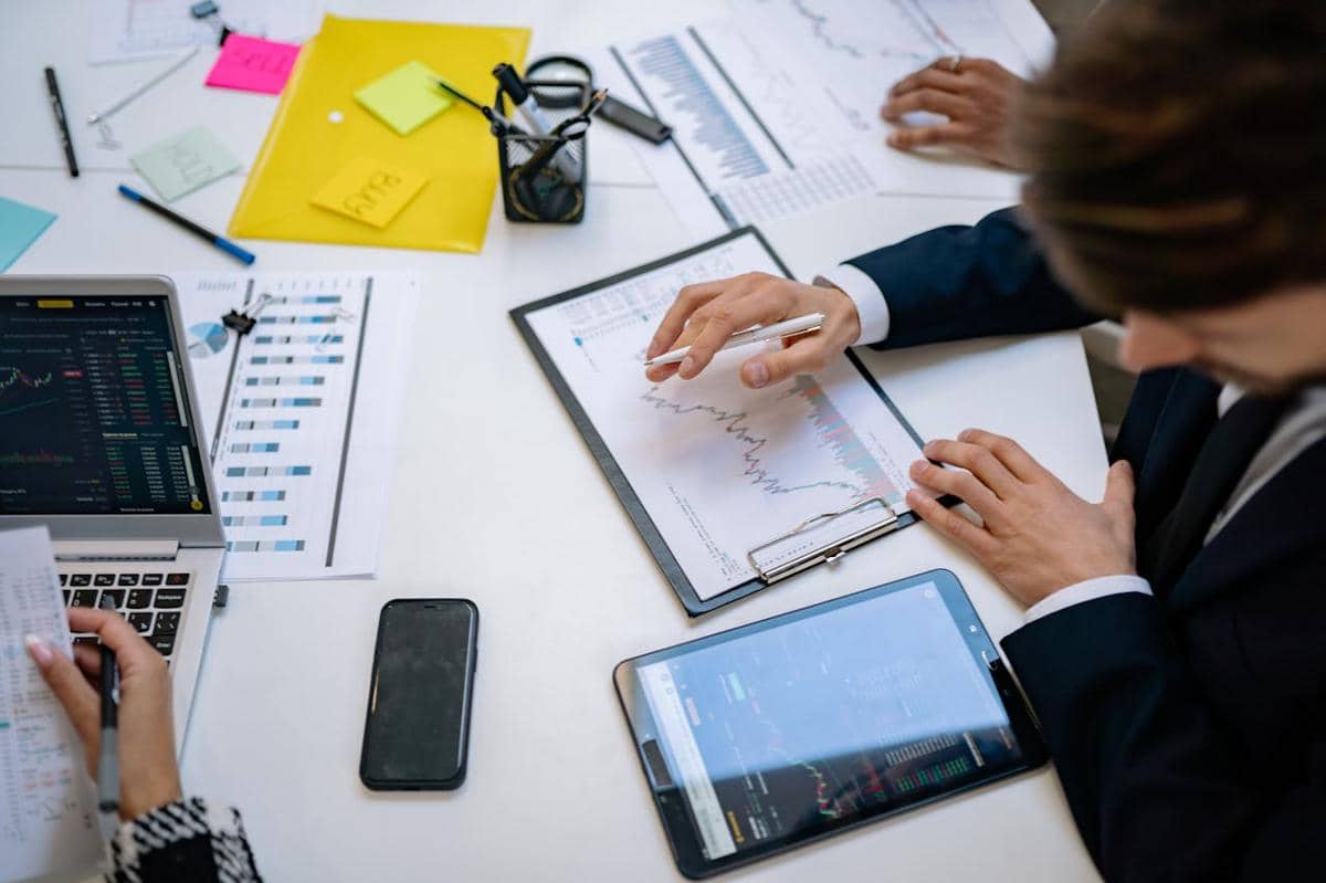 ilustrasi digital marketing, bisnis
