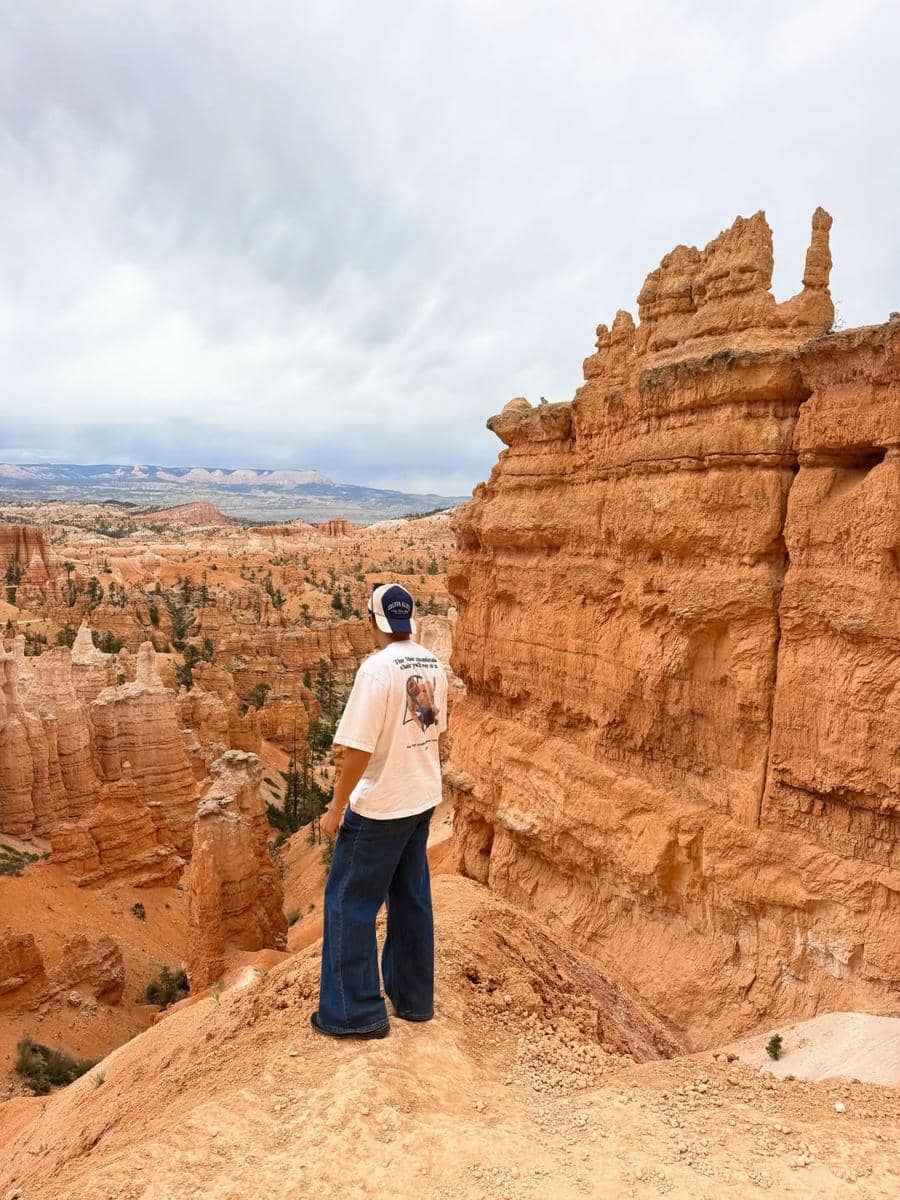 Jerome Polin mengunjungi Bryce Canyon National Park