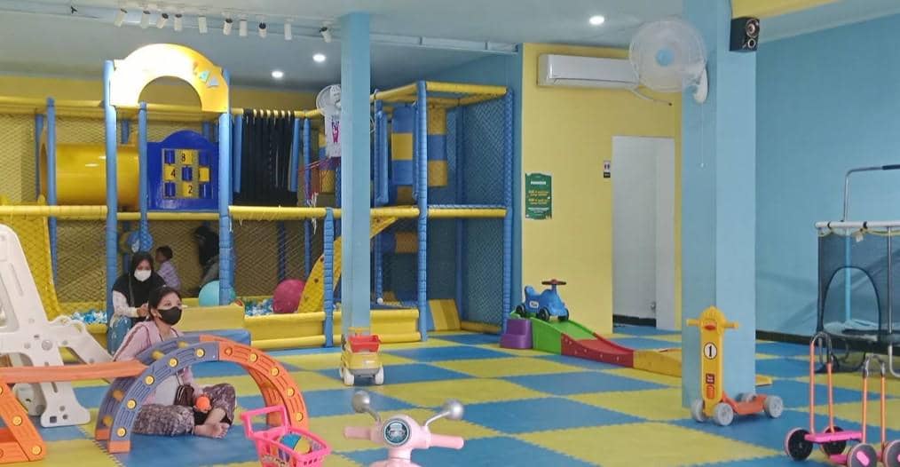 Dino Play Playground Sidoyoso di Surabaya 