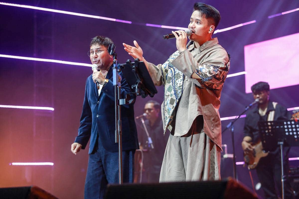 FOTO - Harvey Malaihollo feat Barsena Besthandhi.jpg