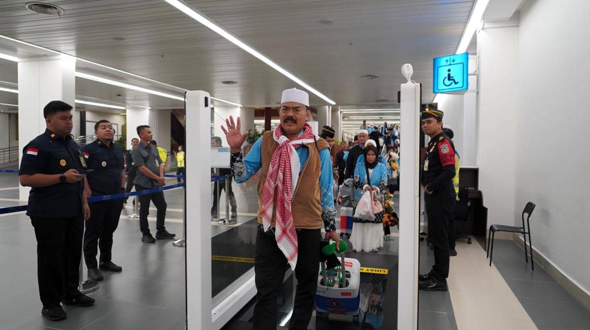 Imigrasi siapkan gerbang koridor untuk sambut jemaah haji.