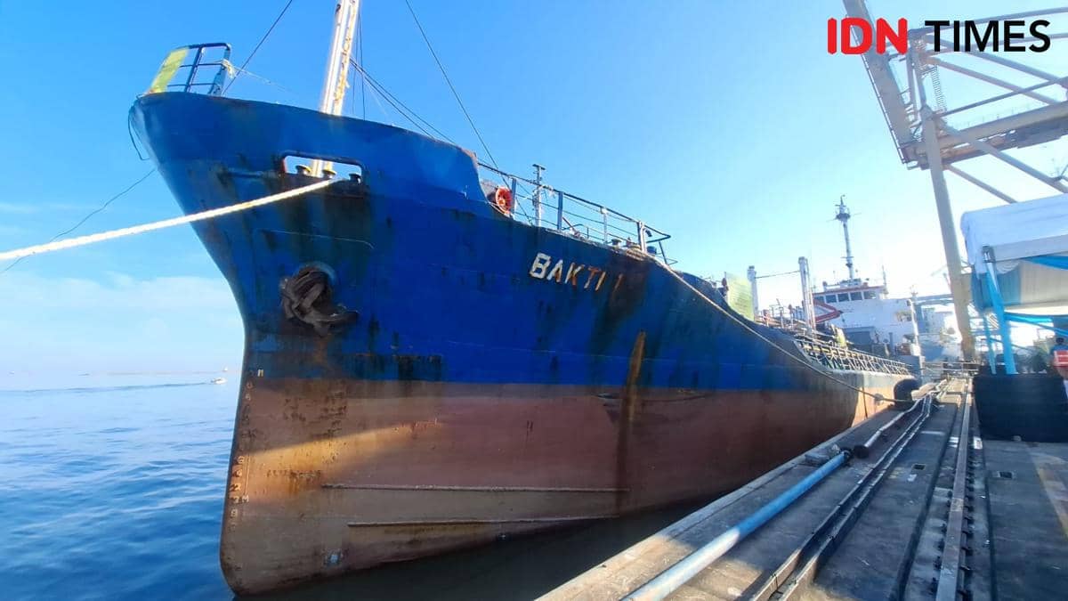 Polda Sulsel Sita Kapal Tanker Asing yang Selundupkan 2.800 KL Biosola