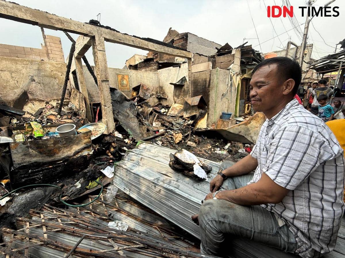 Korban Kebakaran Kemayoran Belum Mengungsi demi Jaga Sisa Barang