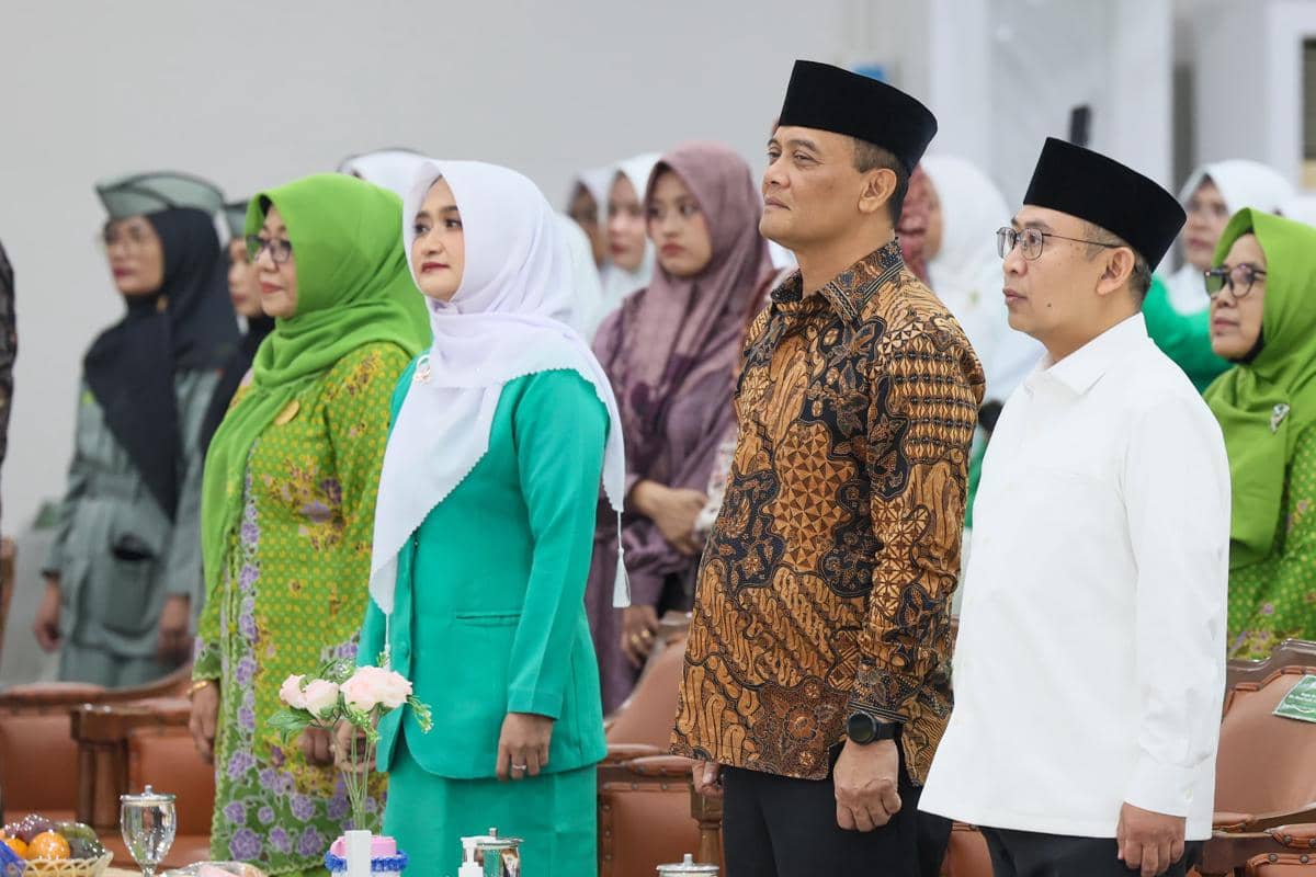 Ketua PW Fatayat NU Jawa Tengah Tazkiyatul Muthmainnah (kedua kiri). (Dok. Pemprov Jateng)