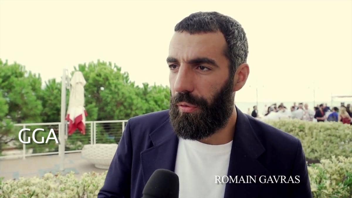 Potret Romain Gavras, sosok yang pernah dekat dengan Dua Lipa (youtube.com/Golden Globes)