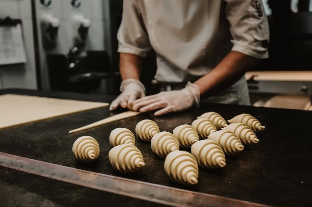 ilustrasi croissant