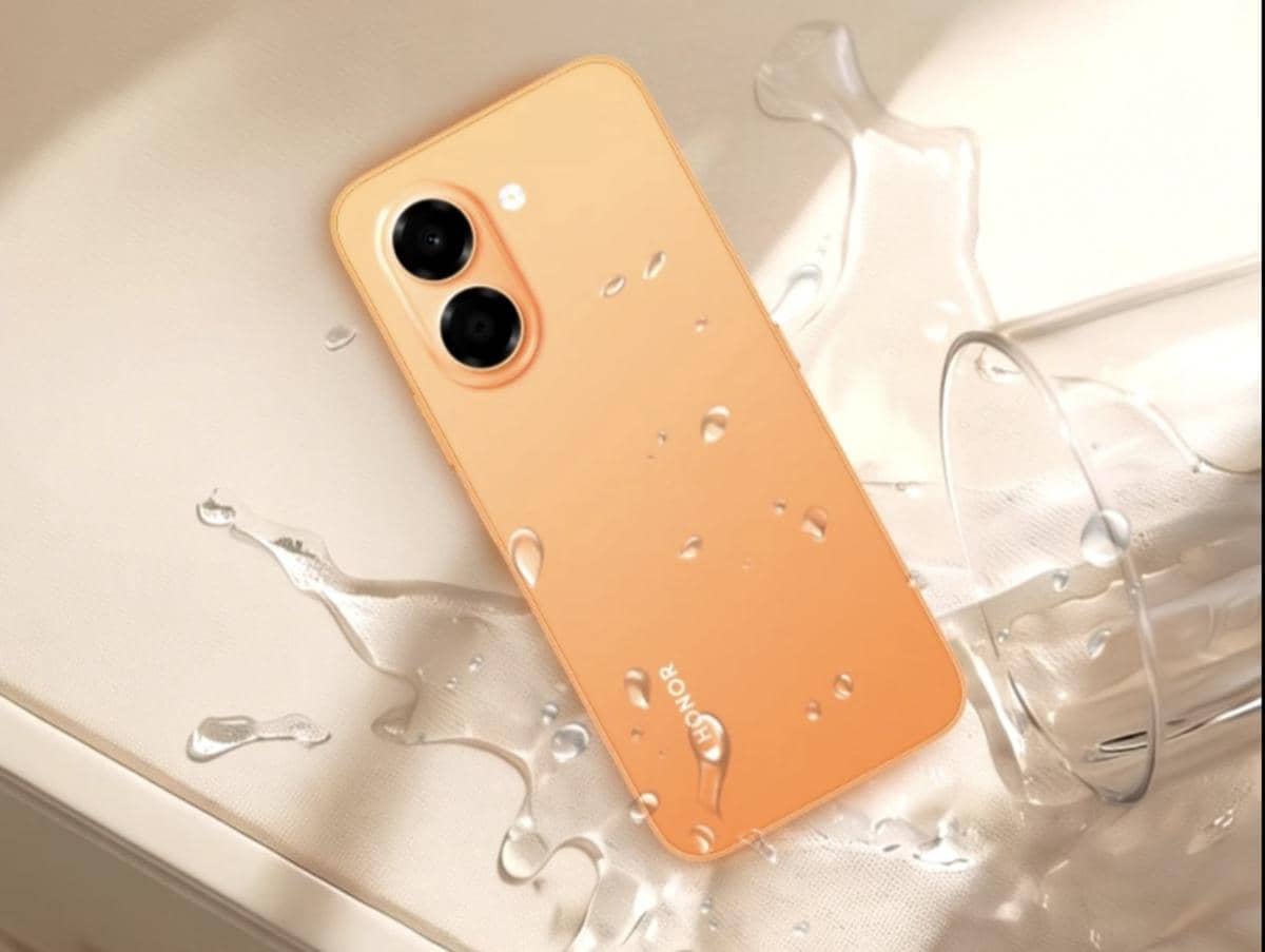 ilustrasi HONOR X7e yang tahan air  