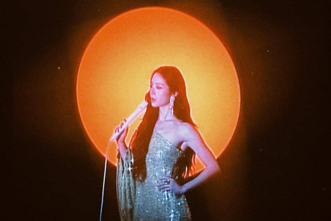 cuplikan MV PWLT Krystal