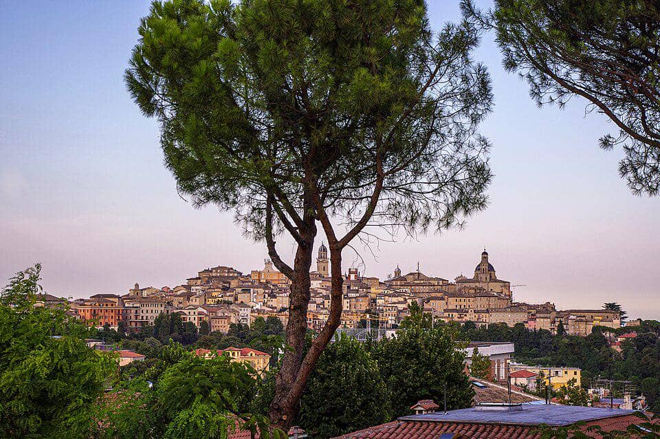 Kota Macerata di Italia