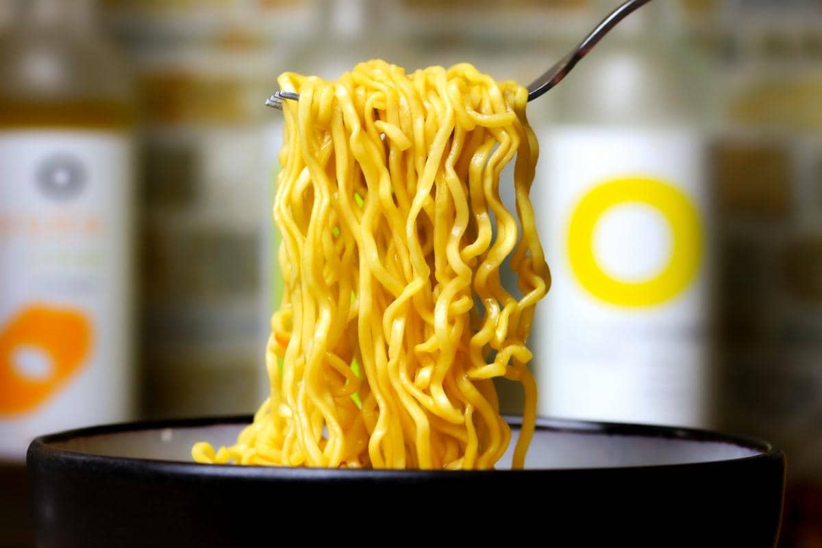 ilustrasi membuat ramen