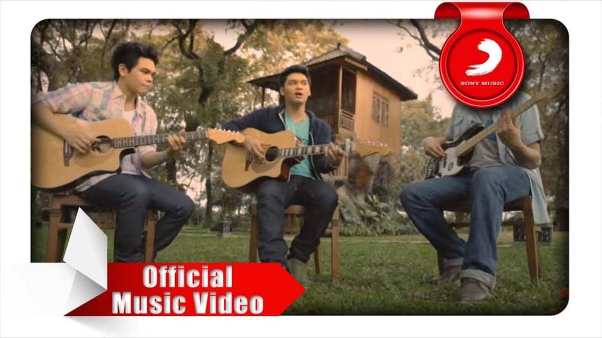 cuplikan video klip "Sayap Pelindungmu"