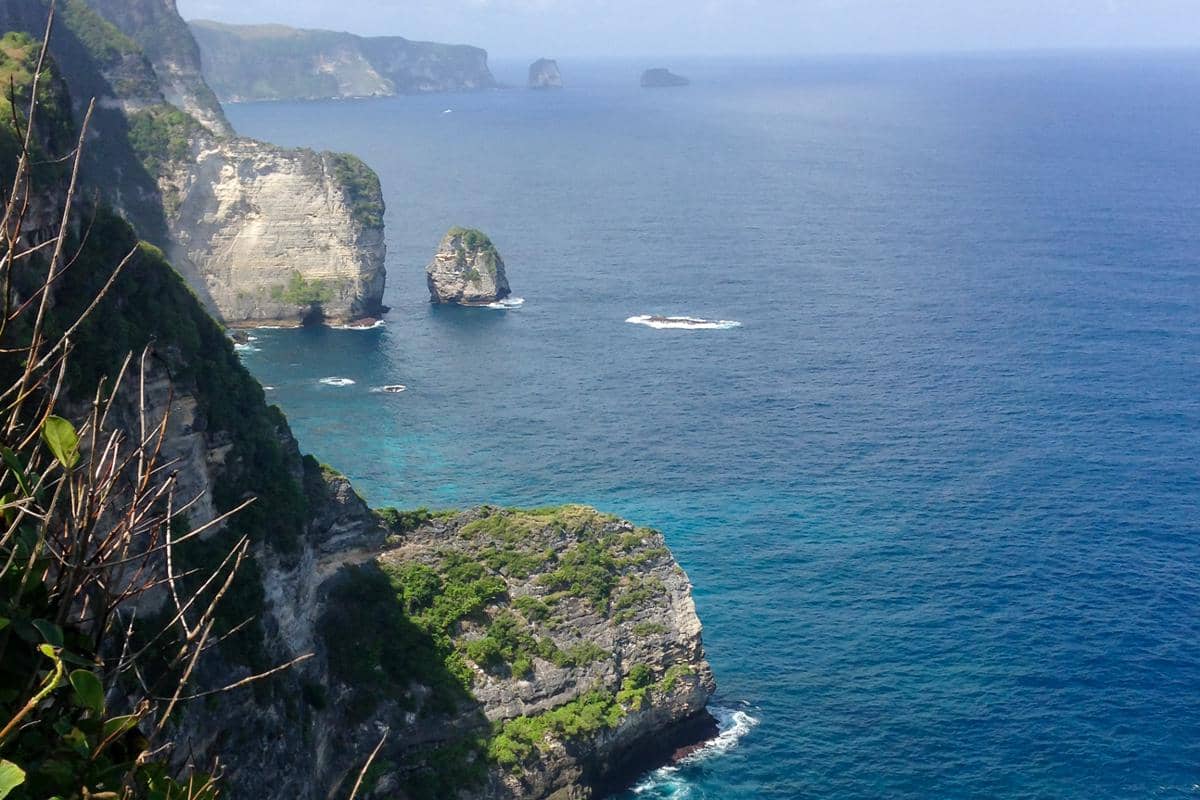 7 Pantai Menawan di Nusa Penida