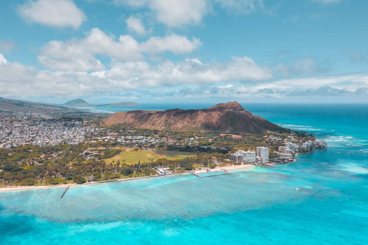 4 Alasan Honolulu di Hawaii Jadi Destinasi Bulan Madu, Berkesan!