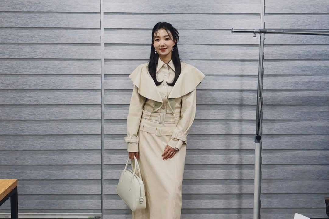 Lee Seo-An sebagai Na Eun-Se dalam drama Reborn Rookie