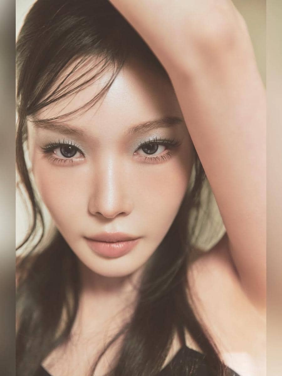 potret Chung Ha I.O.I
