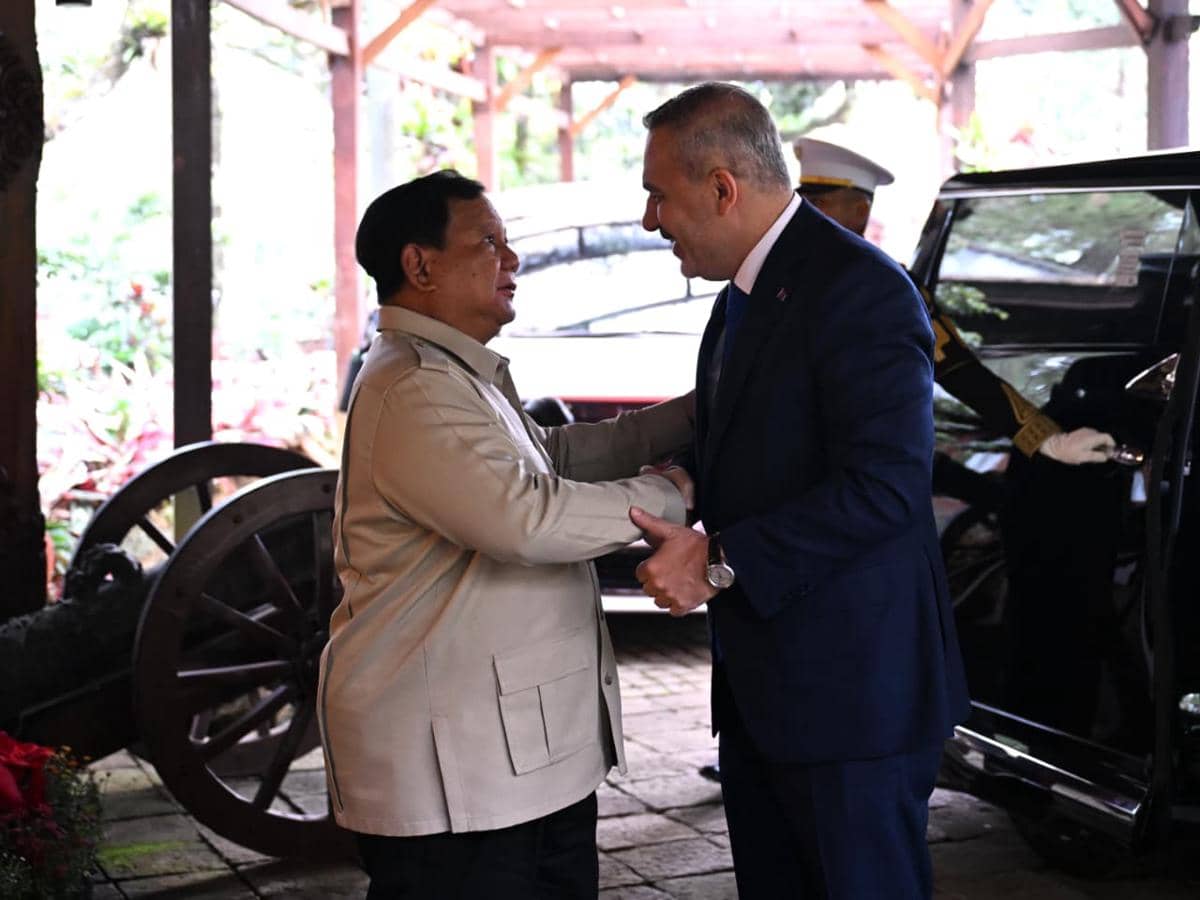 Prabowo Terima Menlu Turkiye, Bahas Situasi Timur Tengah dan Palestina