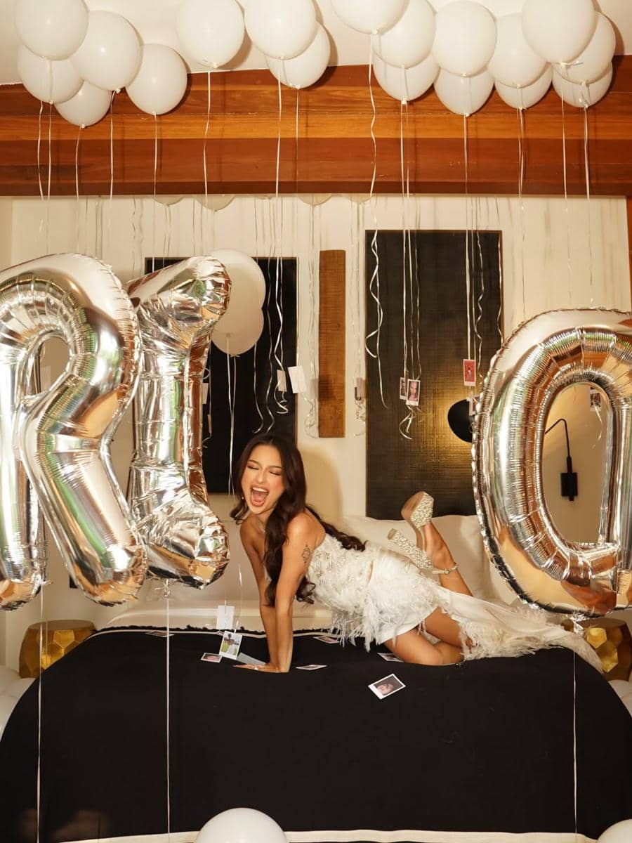 Dekorasi bridal shower Jennifer Coppen (instagram.com/jennifercoppenreal20)