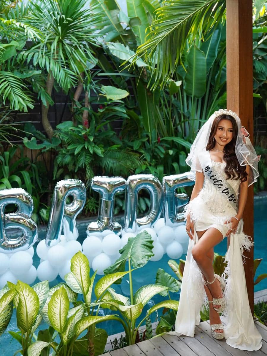 Dekorasi bridal shower Jennifer Coppen (instagram.com/jennifercoppenreal20)