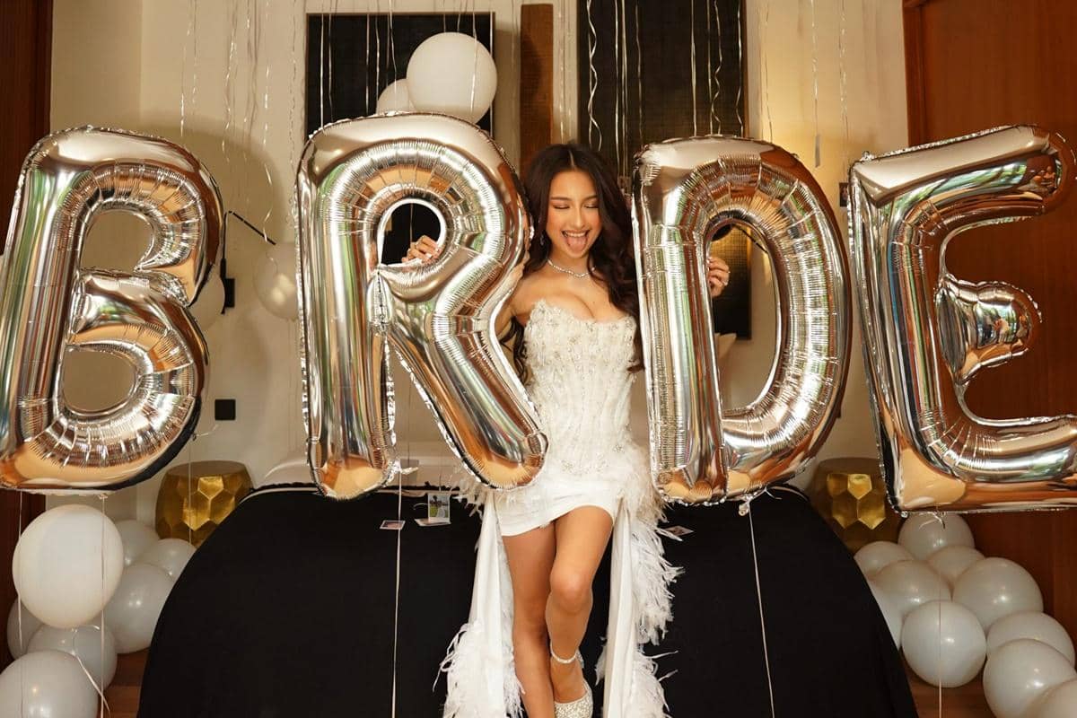 7 Potret Bridal Shower Jennifer Coppen Jelang Menikahi Jusa, Surprise!