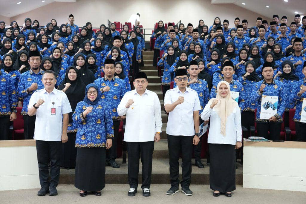 Dilantik, 167 PNS Baru Makassar Diminta Kuasai Teknologi dan Bahasa Asing