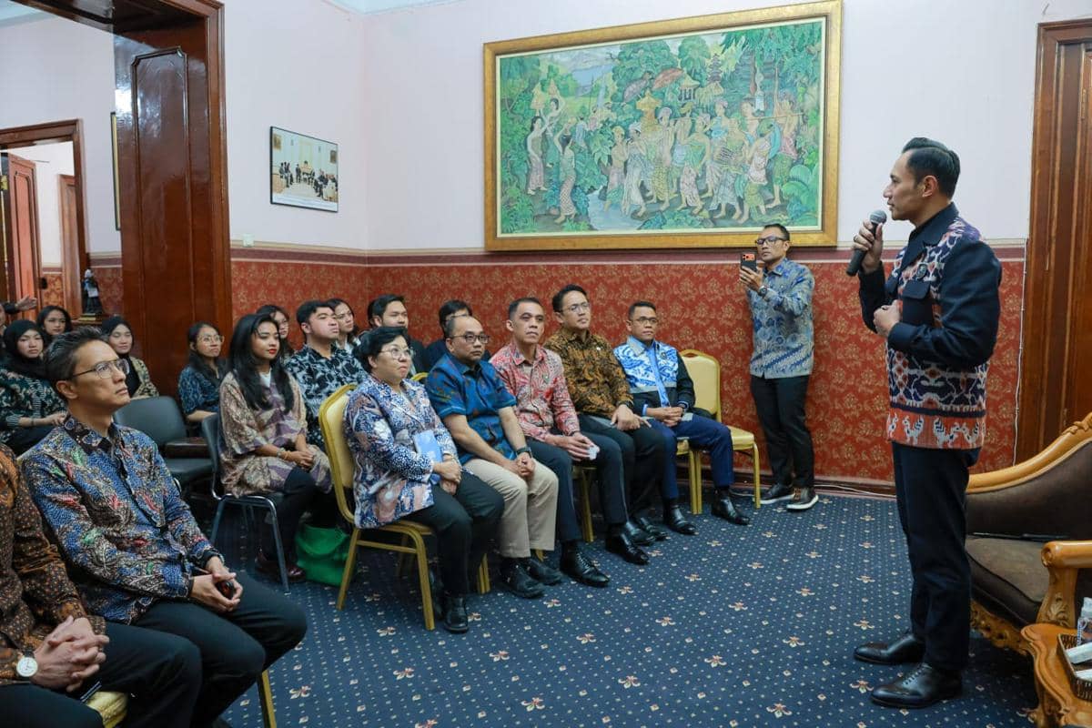 Menko AHY kunjungi KBRI Moskow, berdiiskusi dengan Dubes dan diaspora di Rusia. 