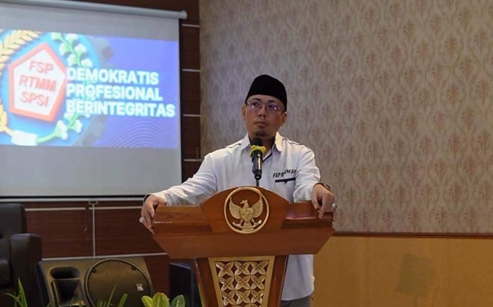 Ancaman PHK Massal Bayangi Penyeragaman Kemasan Rokok Kemenkes