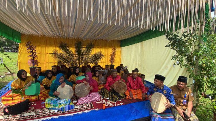 Didek, tradisi bertutur/lisan milik masyarakat Kabupaten Kepulauan Selayar.