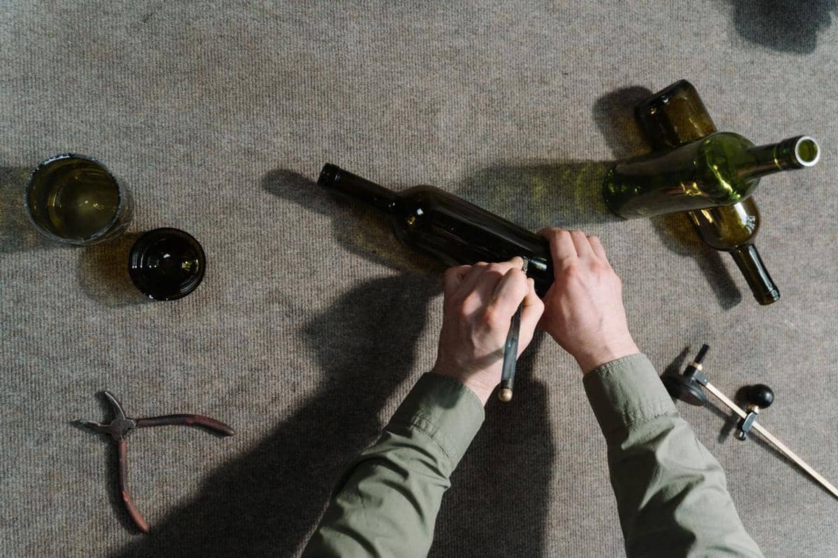 memanfaatkan botol bekas